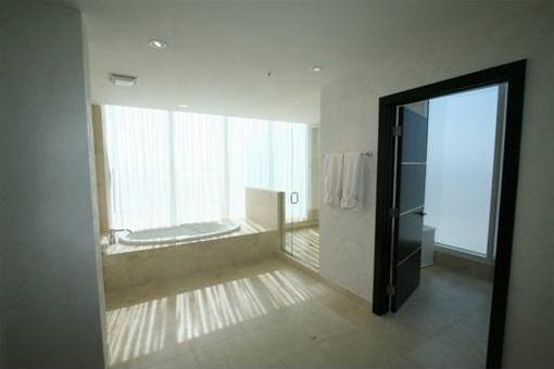 Luxuriöses Badezimmer