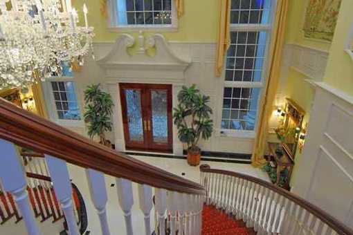 Elegantes Treppenhaus