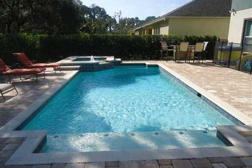 Privater Pool