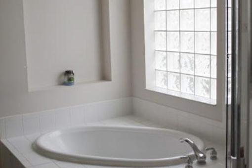 Badezimmer mit Jacuzzi