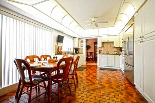 Spacious kitchen with the dining area